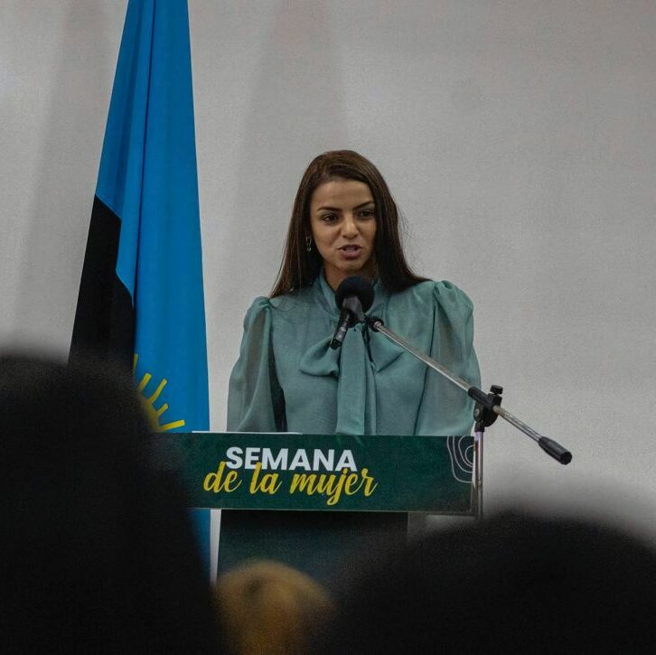 Igualdad-Responsabilidad-y-Oportunidades-promovio-la-Alcaldia-de-Maracaibo-en-honor-al-Dia-de-la-Mujer-7
